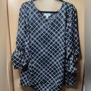 🇺🇸 Dressbarn Black and White Checkered Long Sleeve Blouse, Size 3X